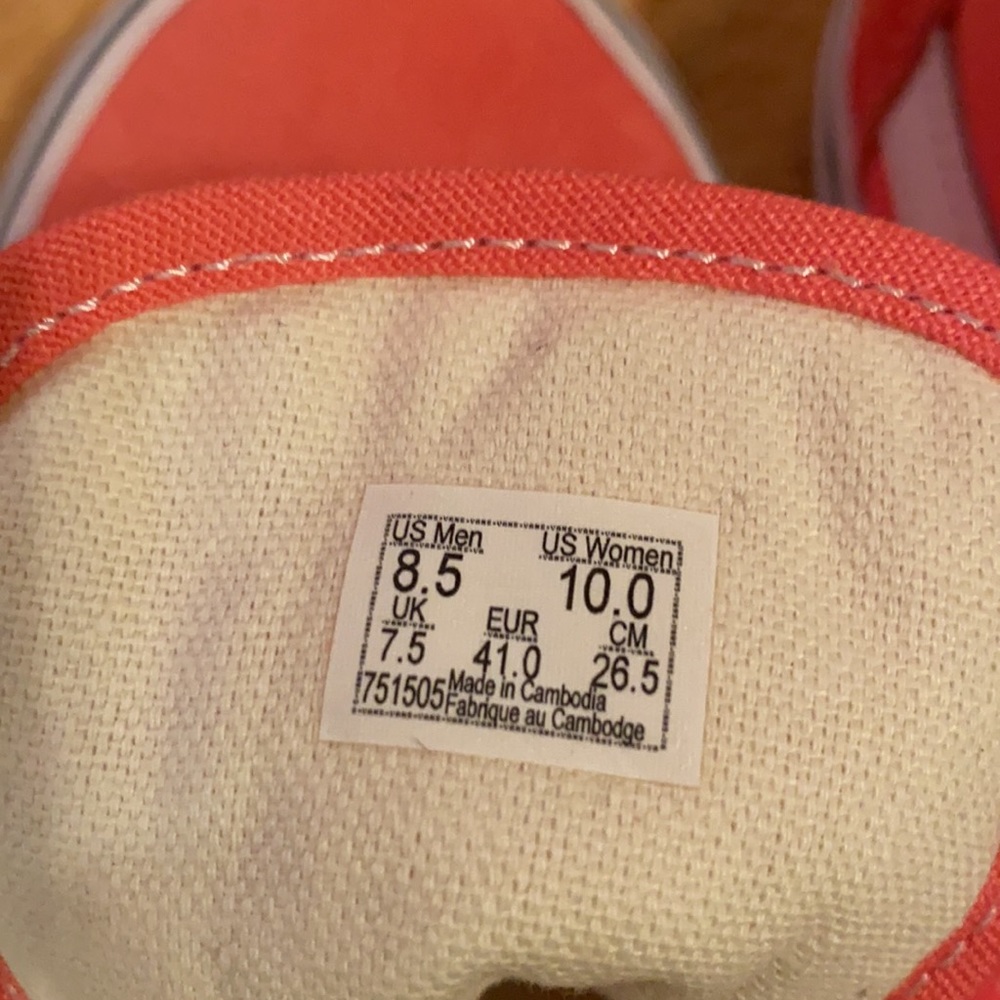 Shoes - Picture 4 of 4